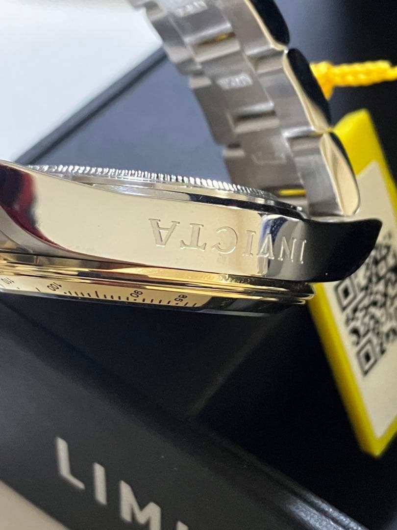 Disney mickey ミッキーマウス　INVICTA　腕時計　ディズニー