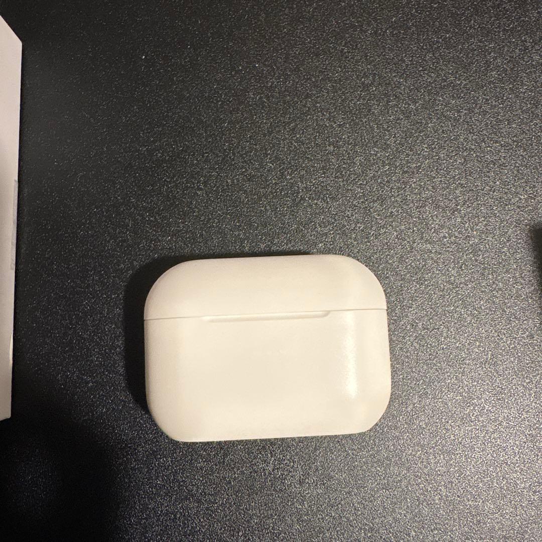 ハート型ピンクワイヤレスイヤホン本体