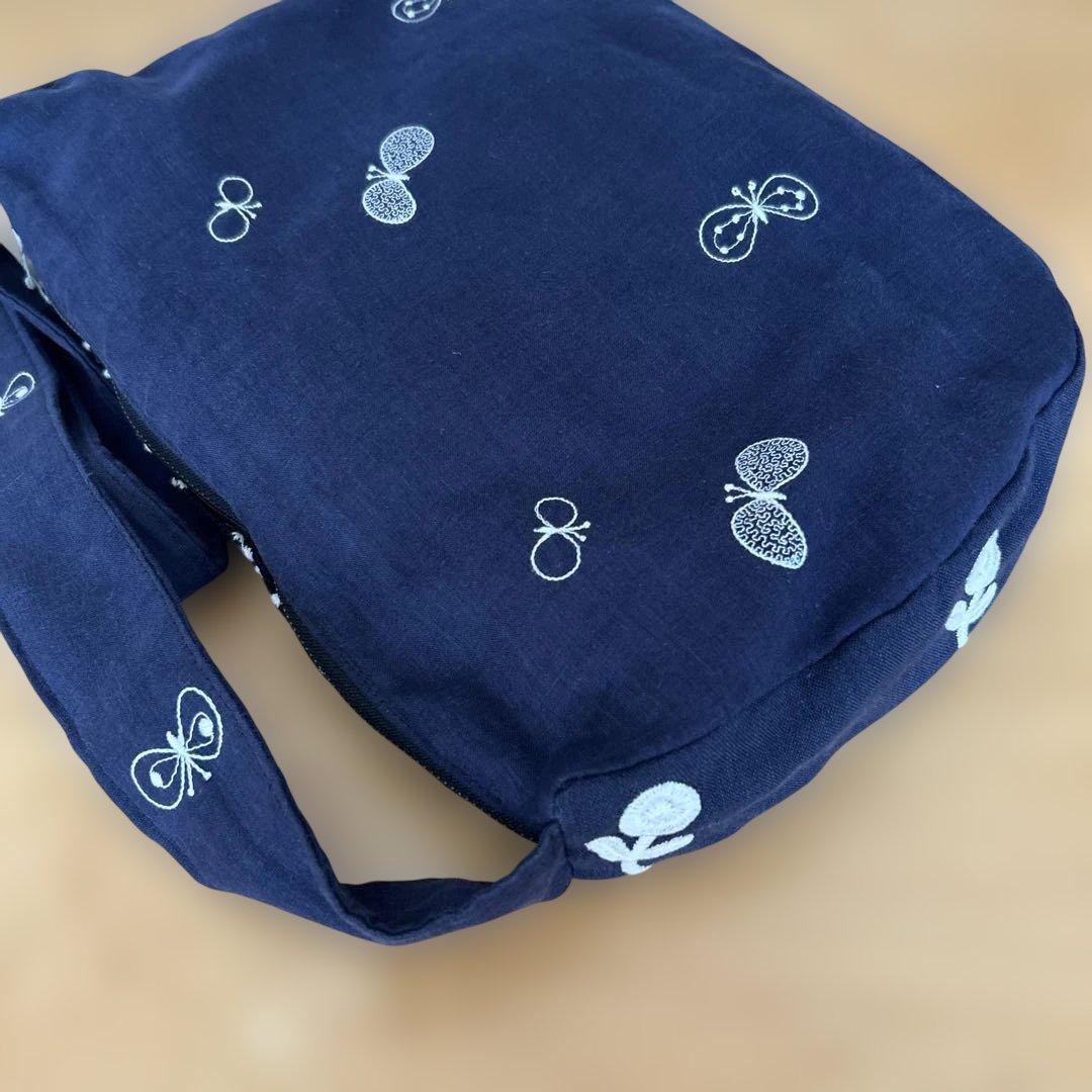 斜めがけバッグ ミナペルホネン（刺繍 リネン 好きな方にも）