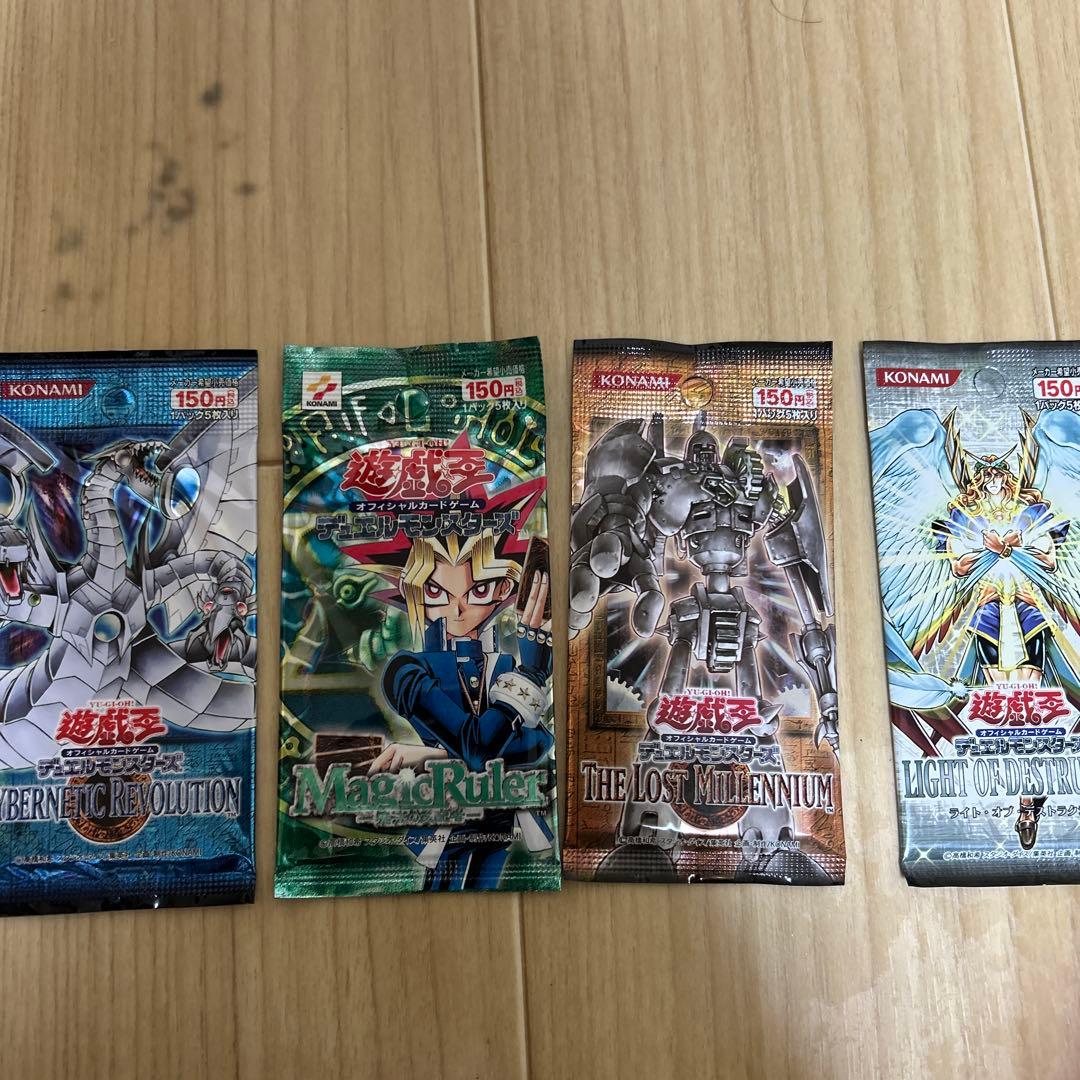 遊戯王 未開封パック