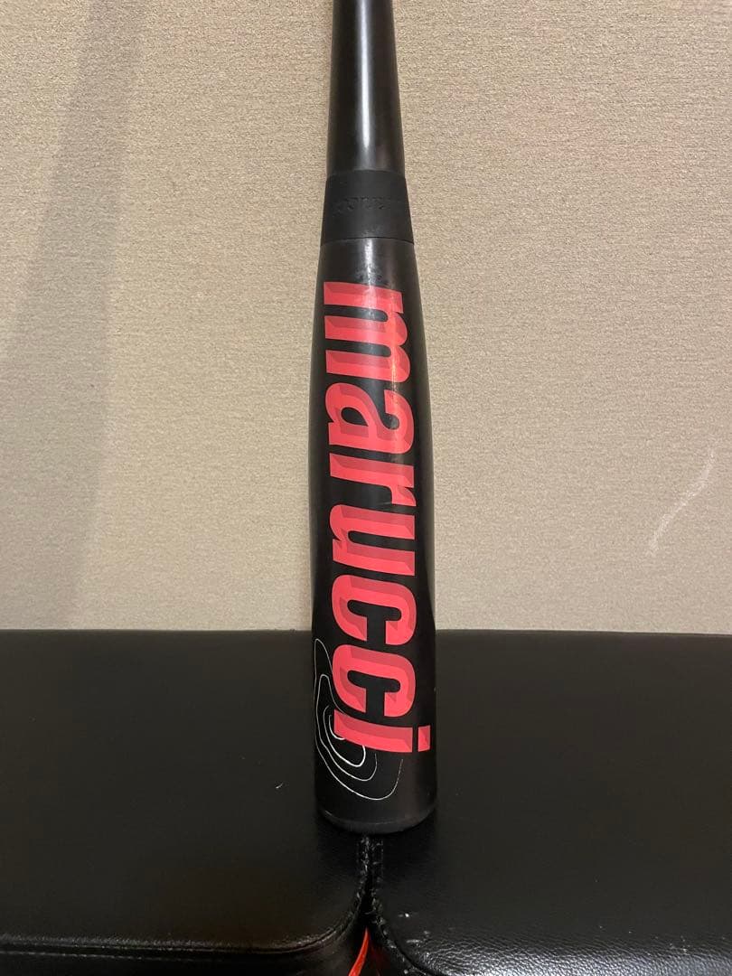 赤ワニ　84cm710g一般軟式バット