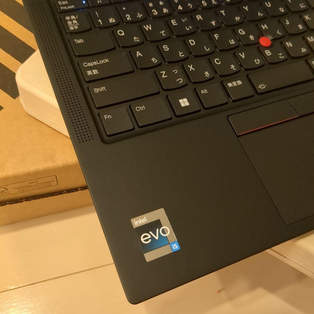 【2024年3月購入】ThinkPad X1 Carbon Gen 11