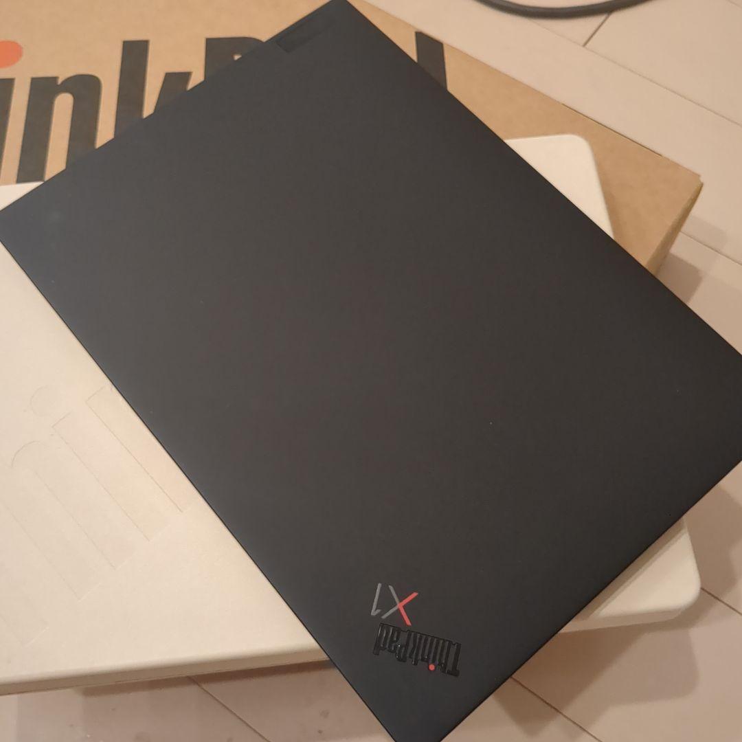 【2024年3月購入】ThinkPad X1 Carbon Gen 11
