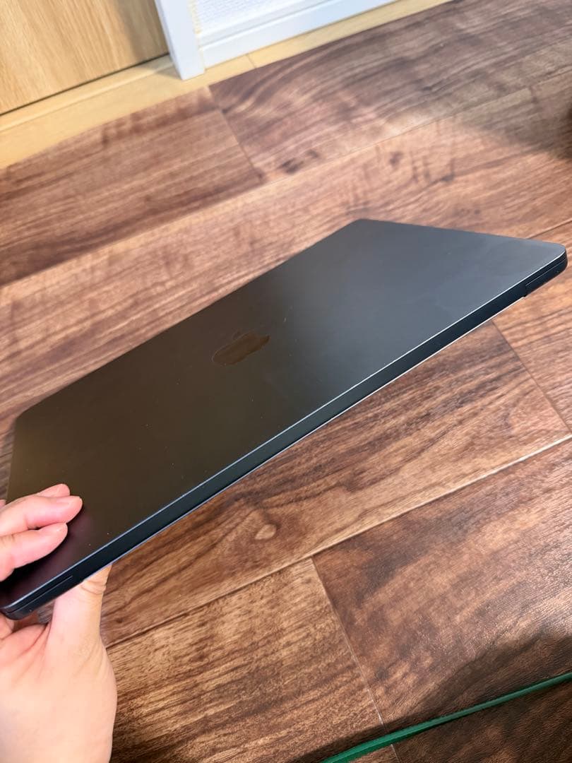 macbook air m2 充電器付き おまけカバー付き！