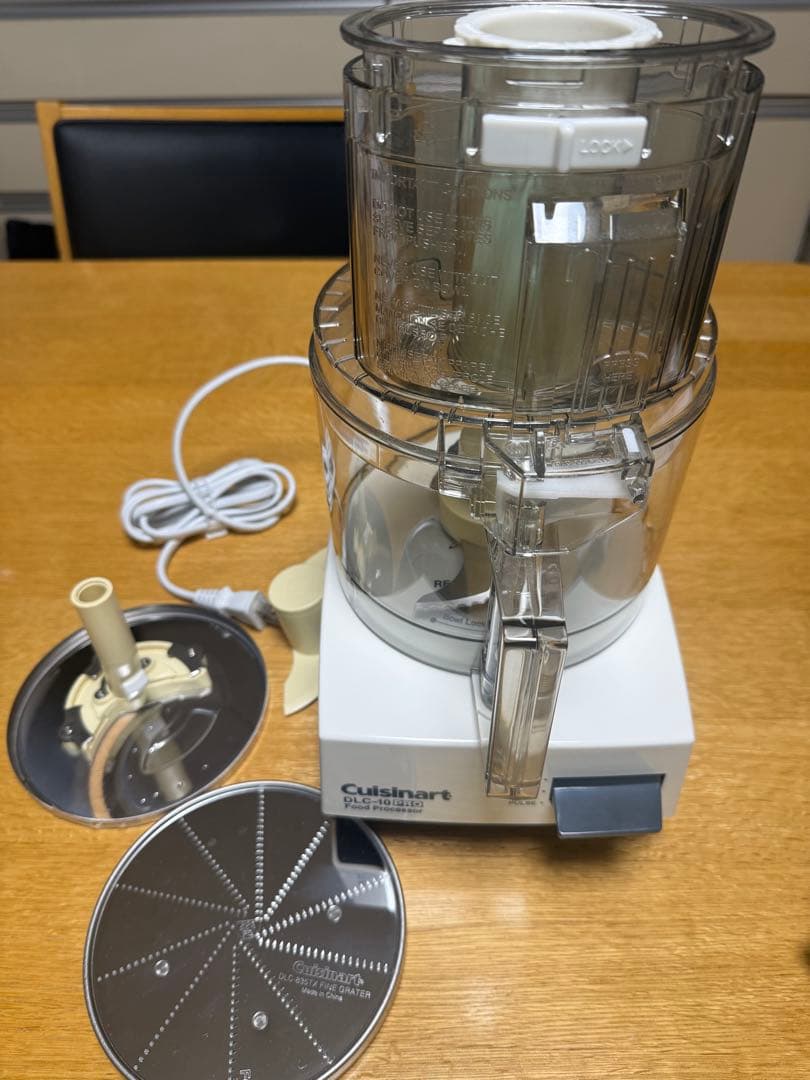 美品クイジナート 1．9L DLC－10PRO 業務用フードプロセッサー