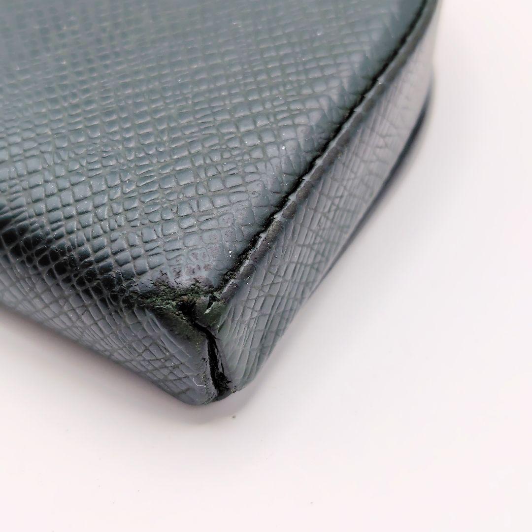 ヴィトン 馬蹄小銭入れ ポルトモネキュベット M85026 タイガ エピセア