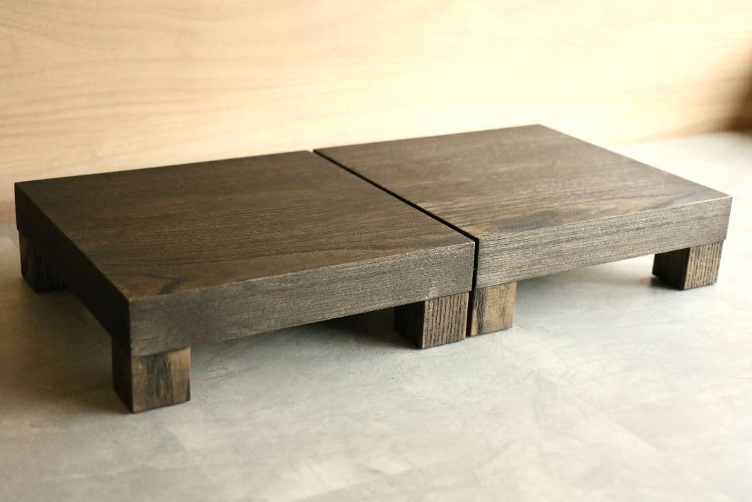 スピーカースタンド一対　タモ無垢材