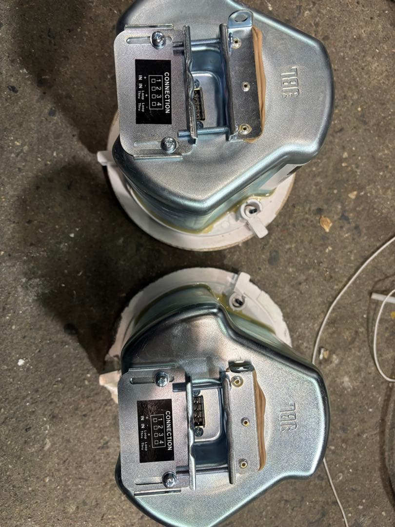 JBL CST-100 埋込型スピーカー ホワイト