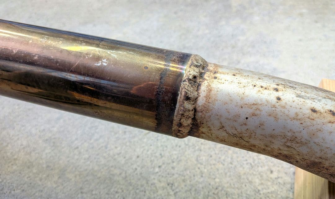 Herby様 スバル レヴォーグ VM4 中間ストレート 中間パイプ