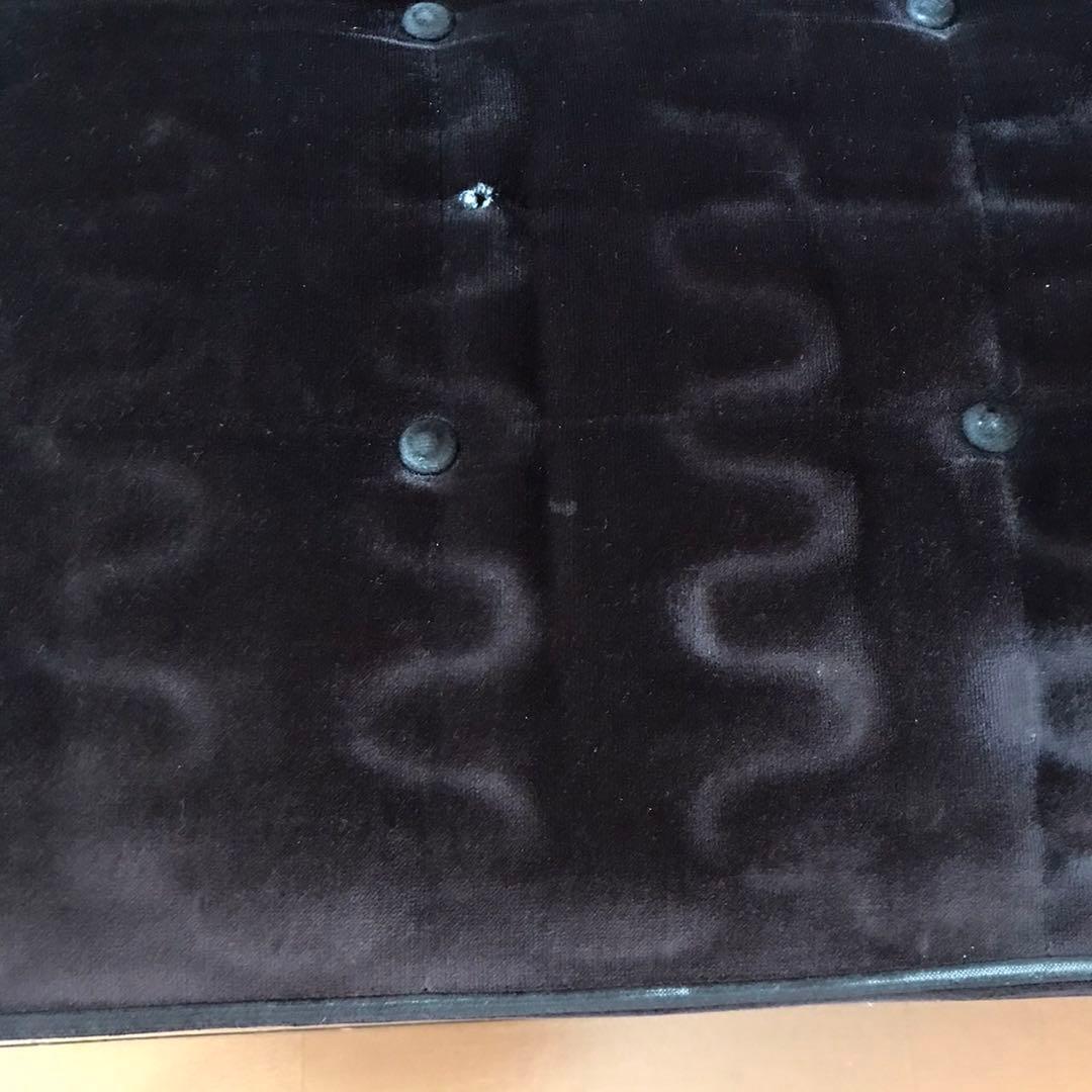 ※ジャンク※ カリモク/モケット限定色の黒 2シーター★オマケあり★