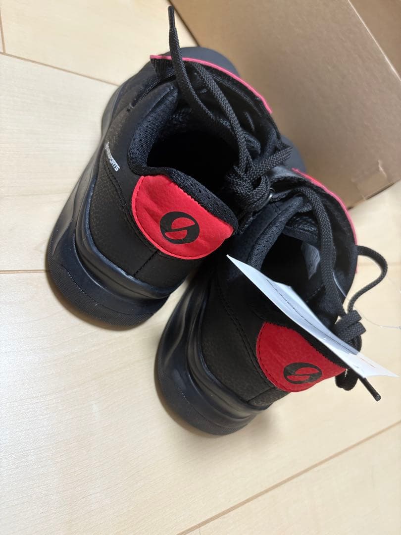 リフティングシューズ　36サイズ　試着のみ