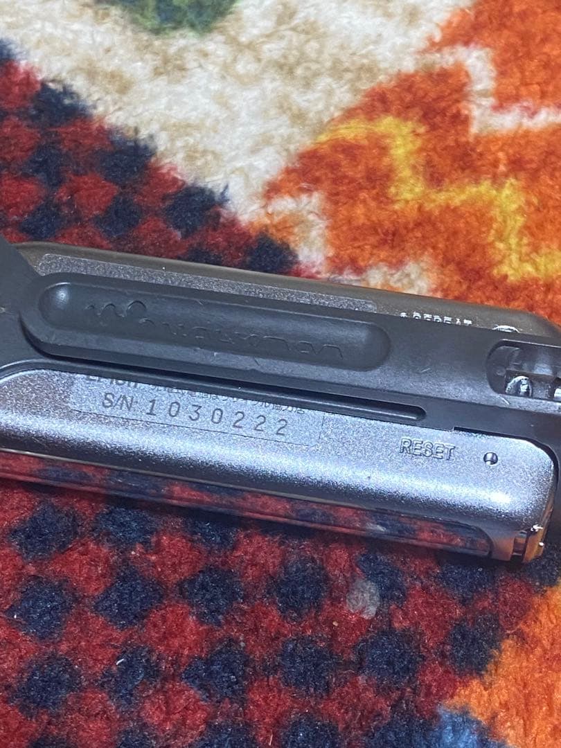 SONY ウォークマン シルバー