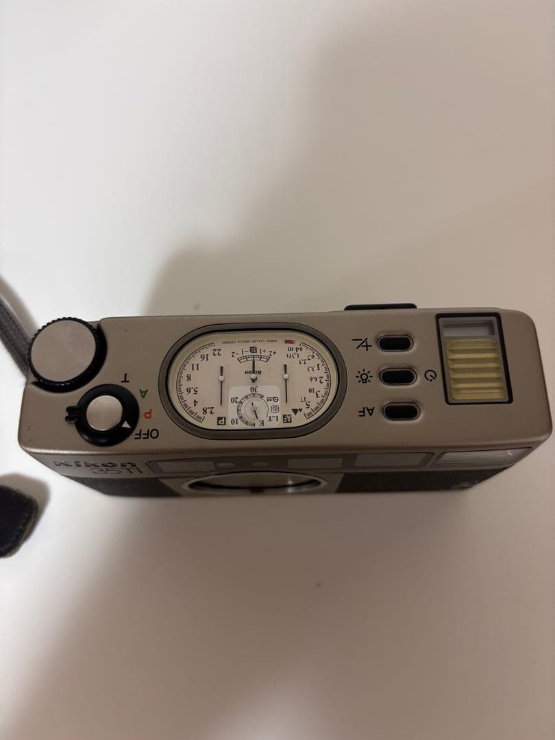 Nikon 35Ti シルバー フィルムカメラ