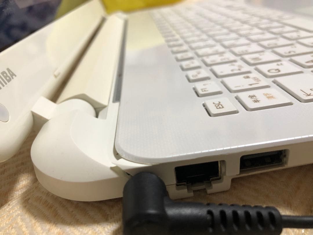 dynabook  PTEX 35MSVW ACアダプタ付き