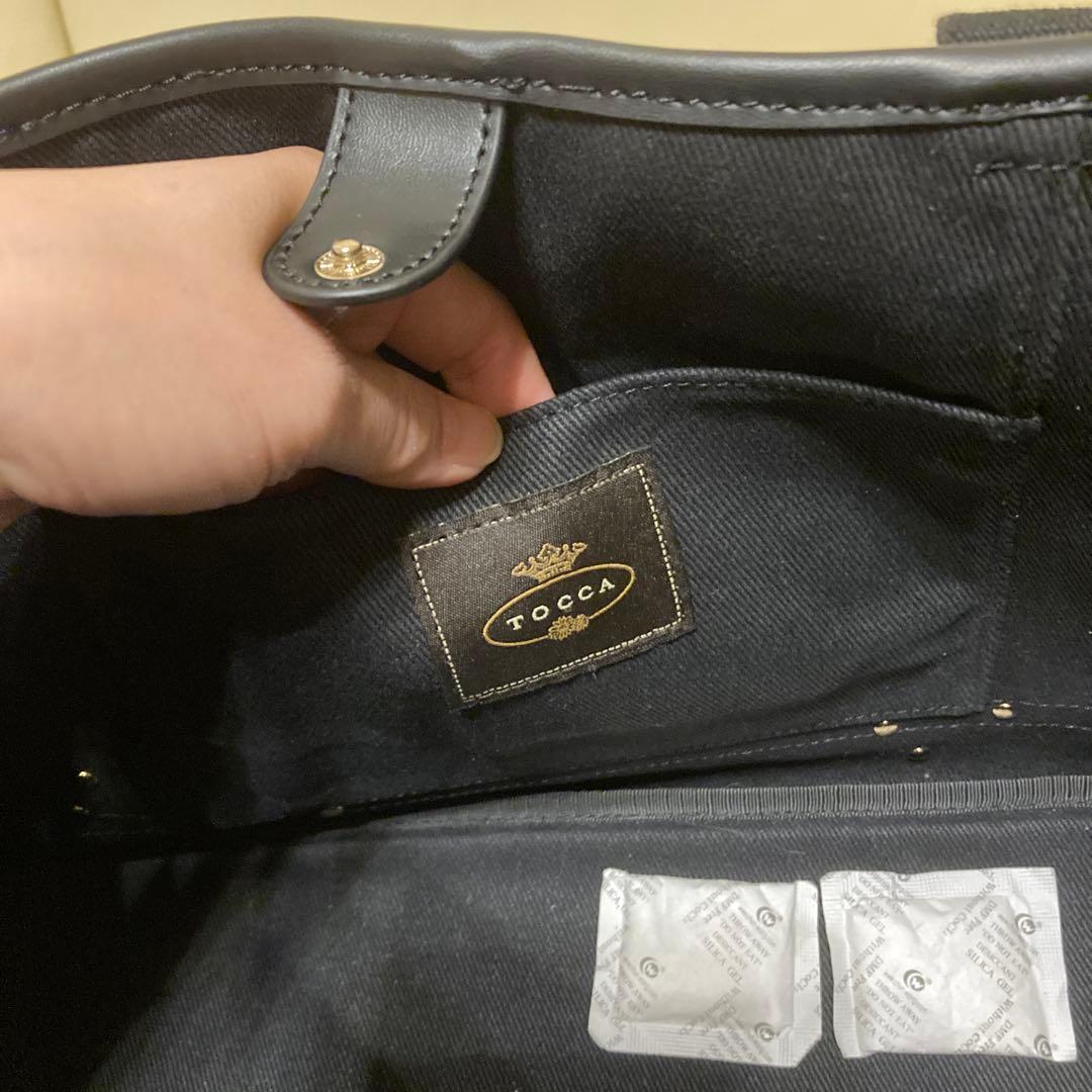 新品タグ付き　TOCCA トートバッグ 黒 キャンバス