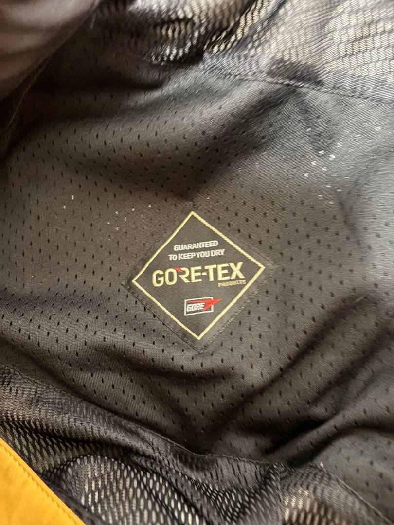 VOLCOM GORE-TEX スノーボードウェア 上下セット イエローブラック