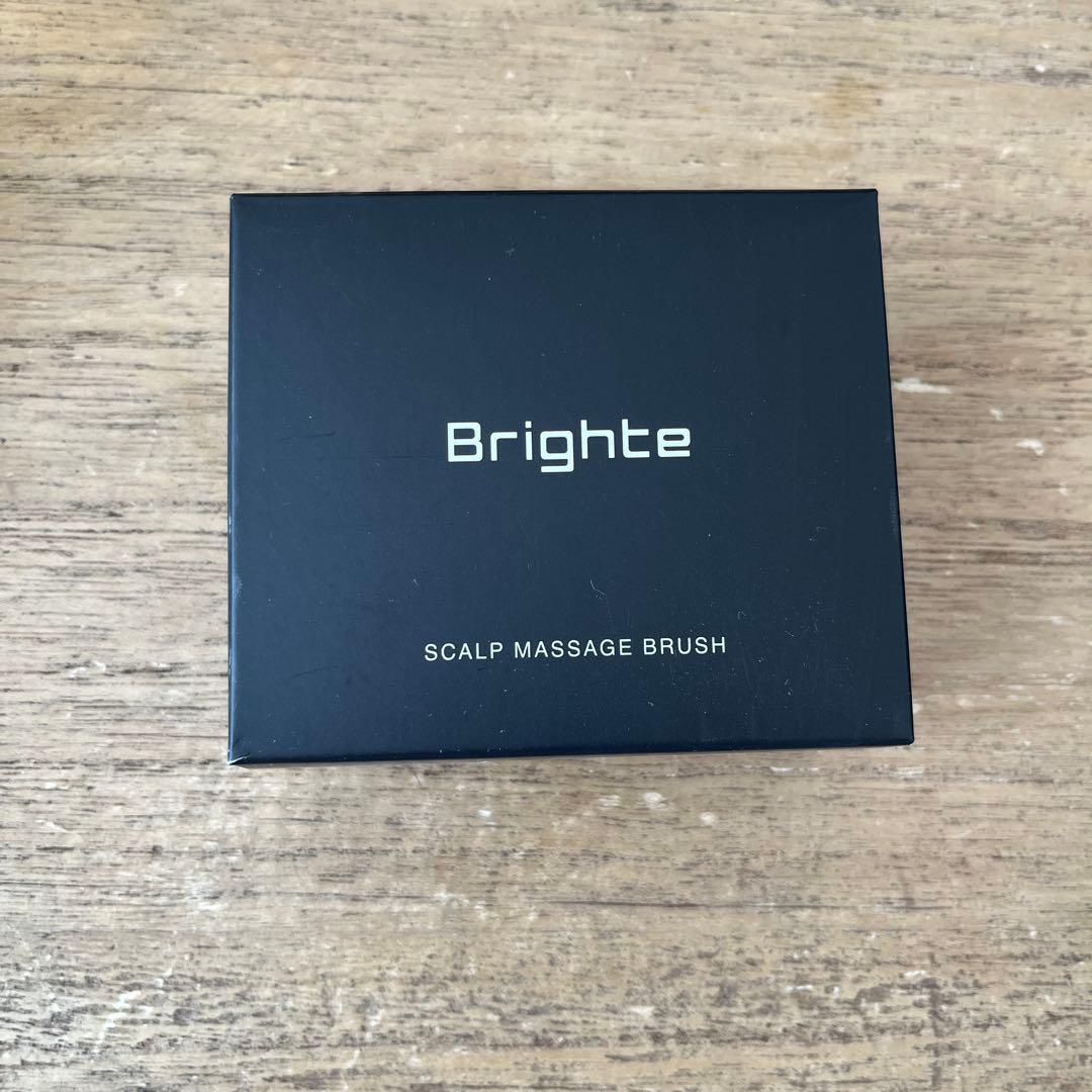 Brighte スカルプマッサージブラシ + エレキトロンマスク