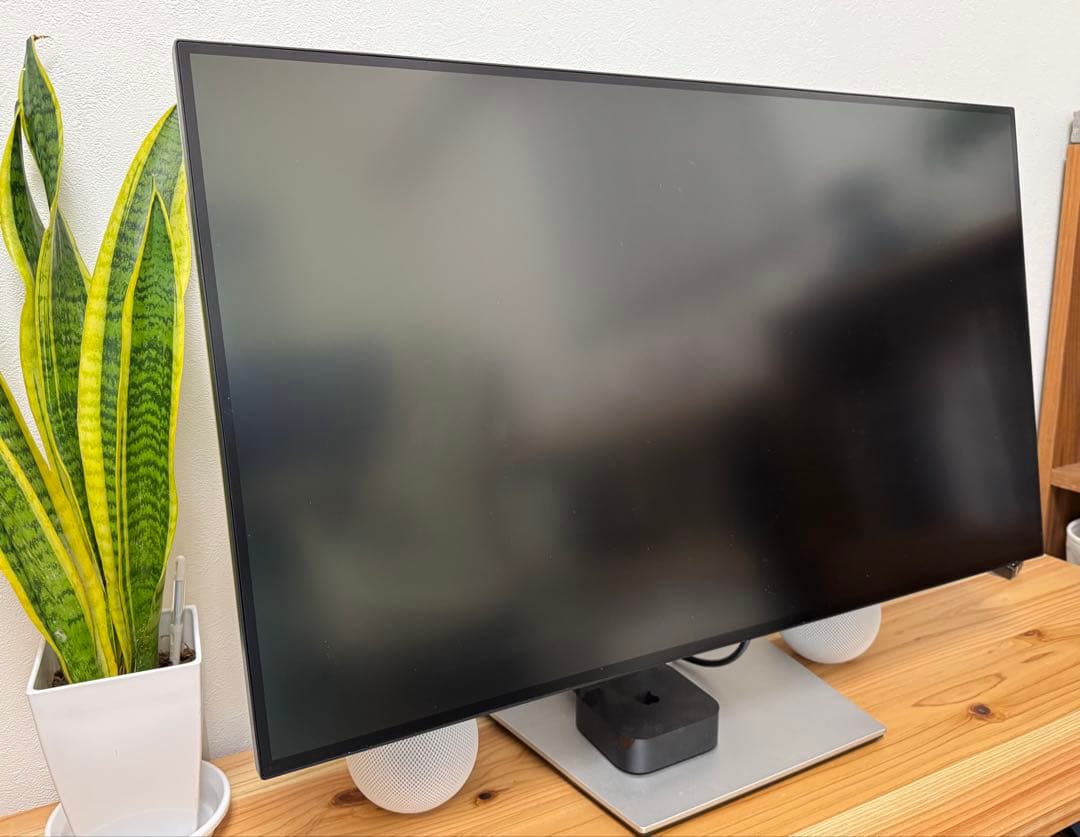 DELL U3223QE 31.5インチ 4K ハブモニター