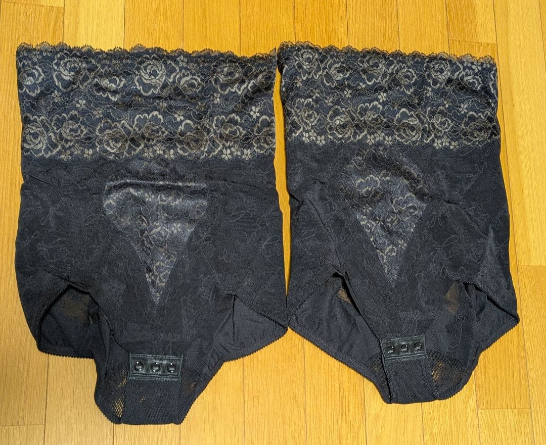 シャンデールハイウエストガードル2枚 76