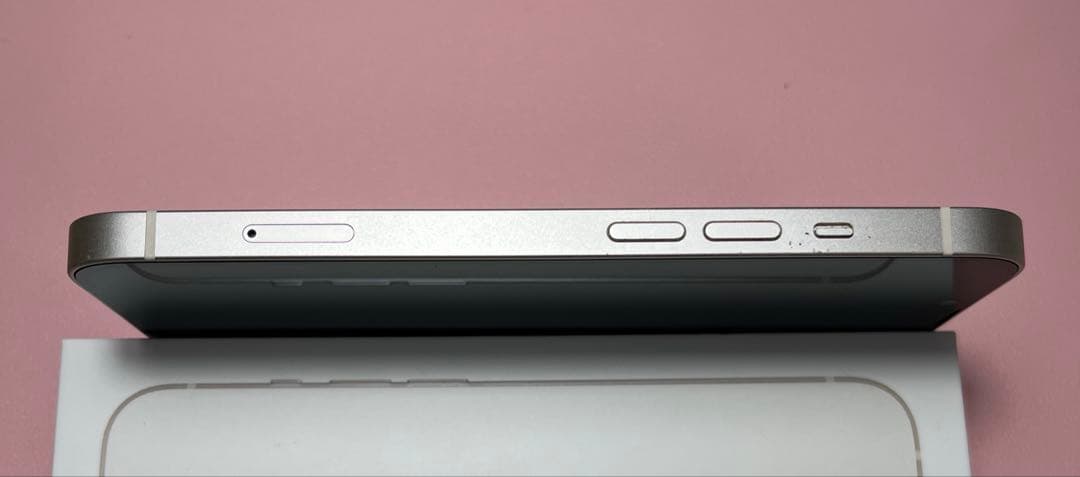 iPhone13 256GB SIMフリー スターライト 純正バッテリー100％