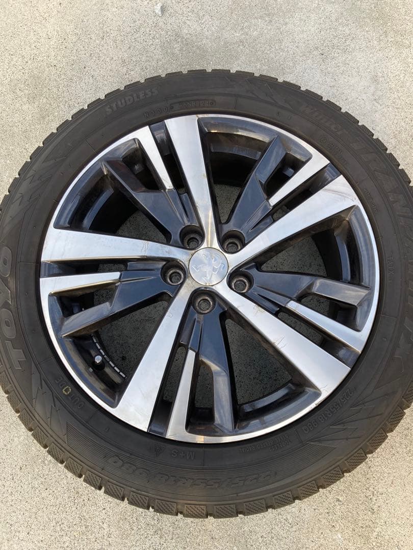 プジョー3008 TOYO 18インチ タイヤ・ホイールセット