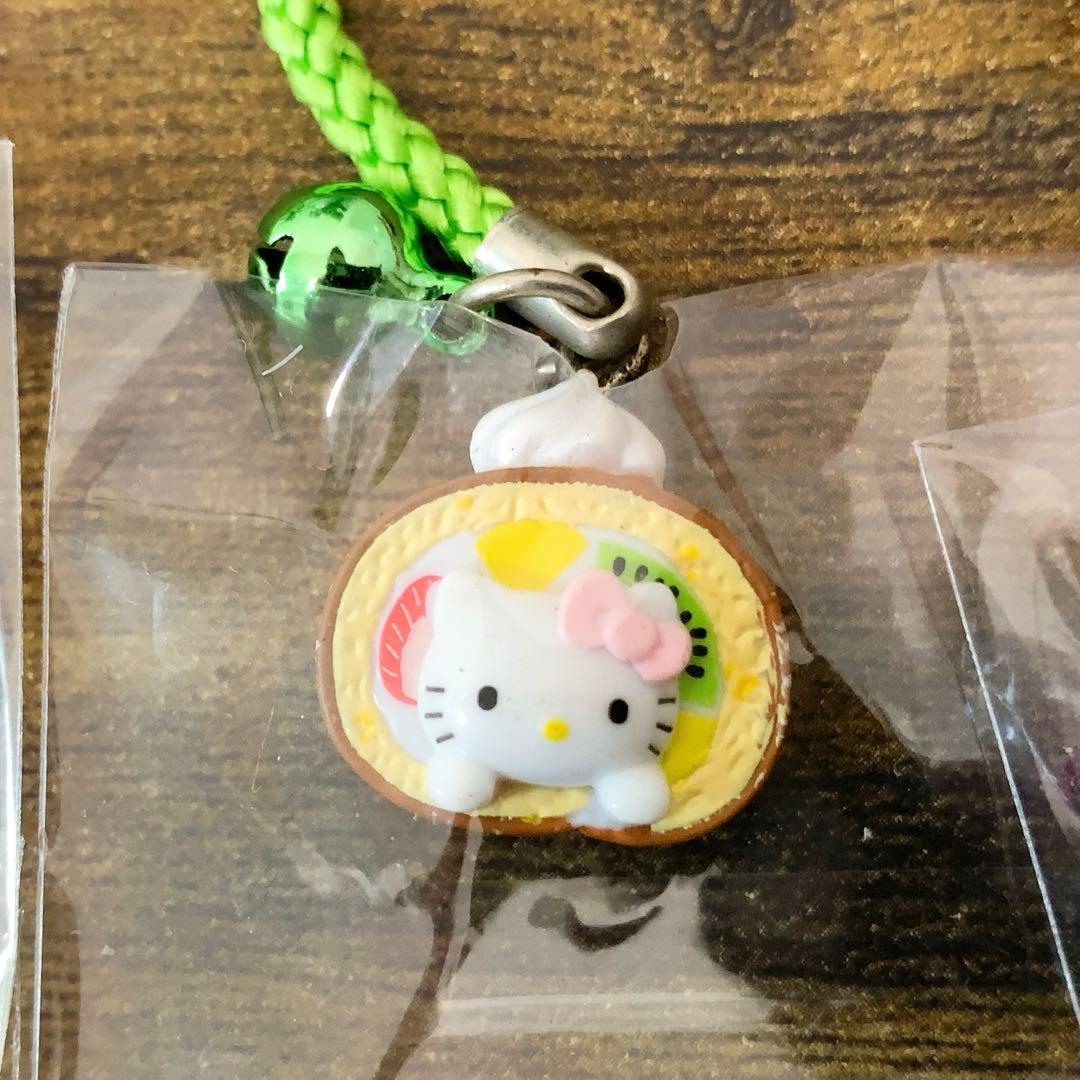 【激レア】ご当地キティ　スイーツ　根付け ストラップ ロールケーキ　バージョン