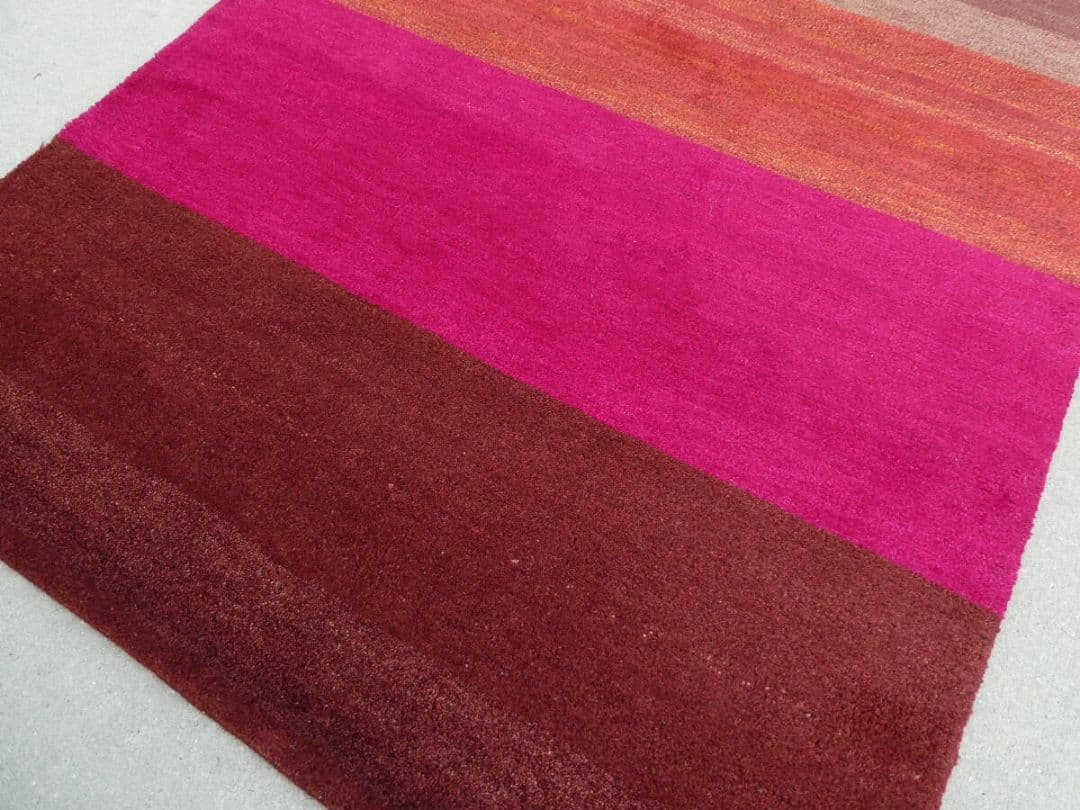 ⏰️年末タイムセール⏰️　184×124cm　ギャッベ　手織　ペルシャ絨毯　ラグ