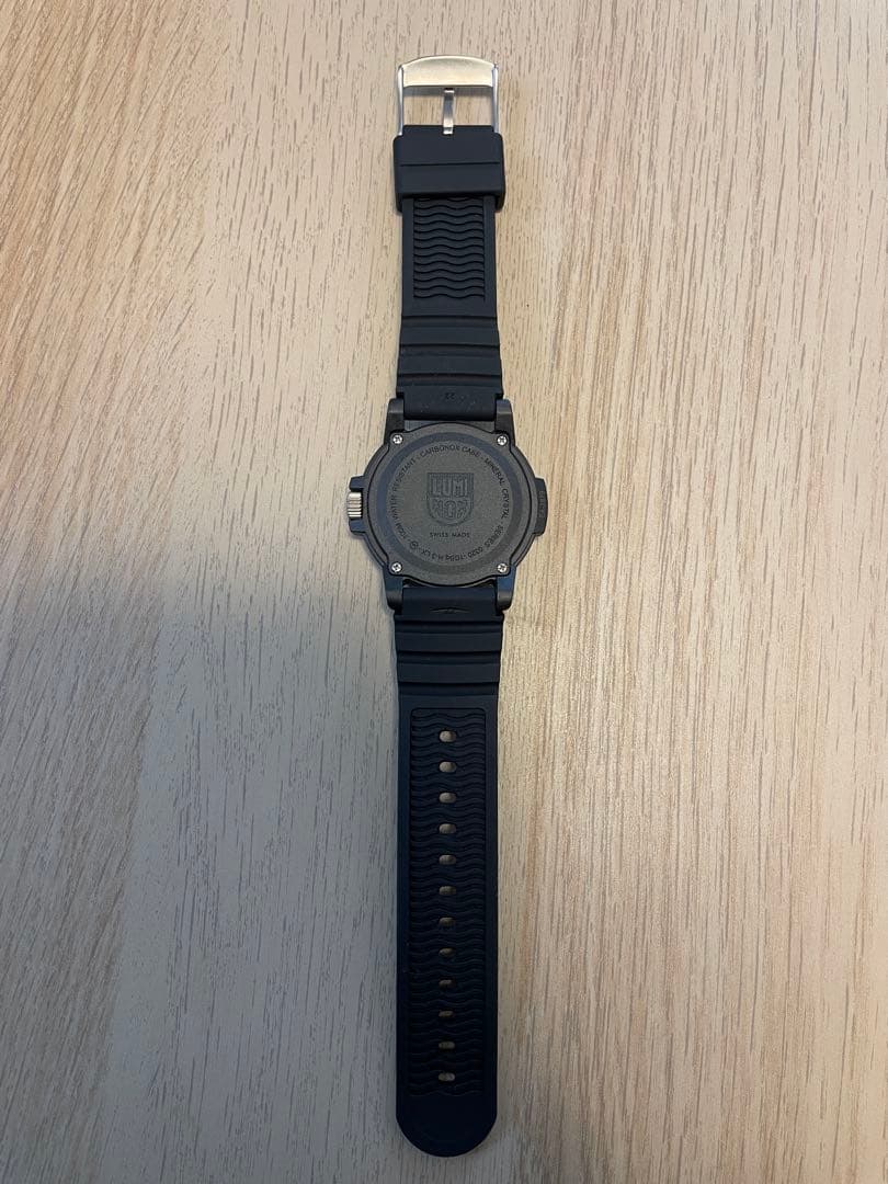 LUMINOX ブラック アナログ時計 ケース付き