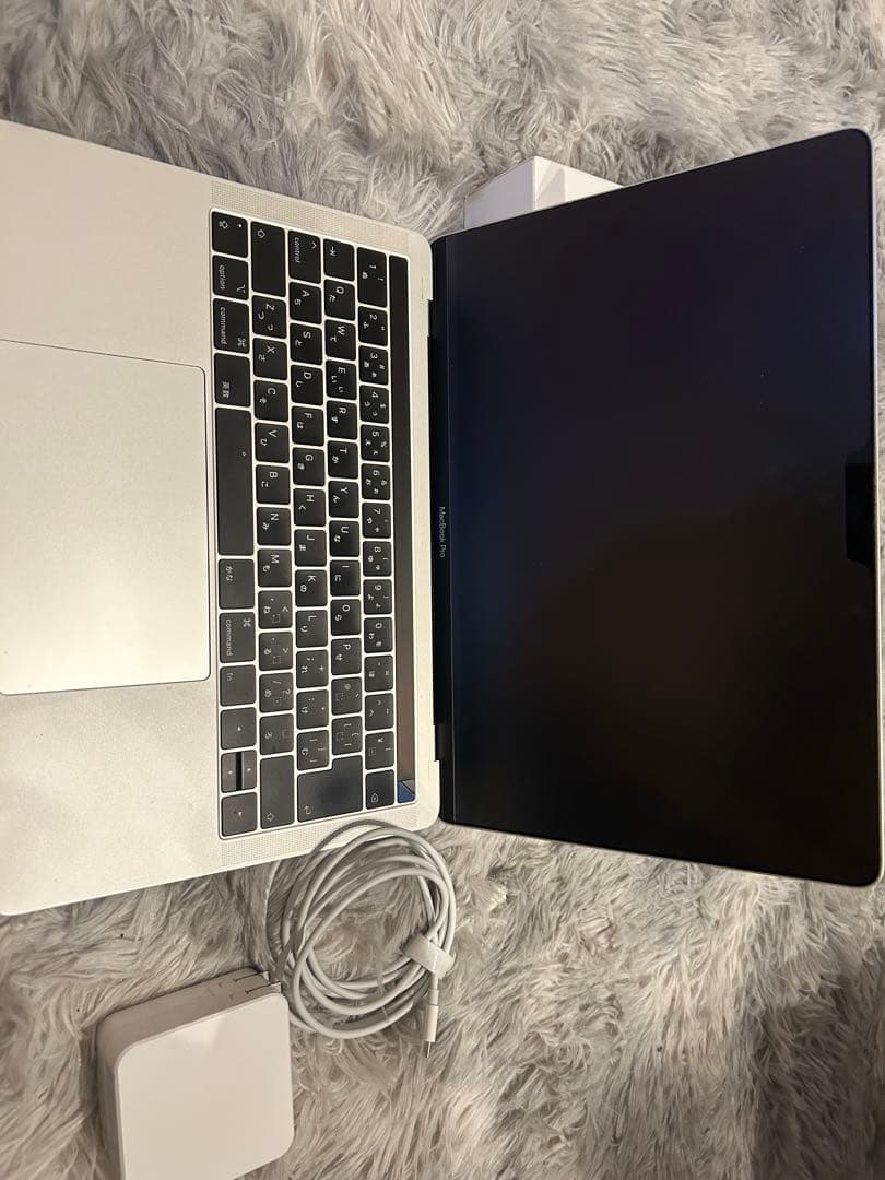 MacBook 13インチ