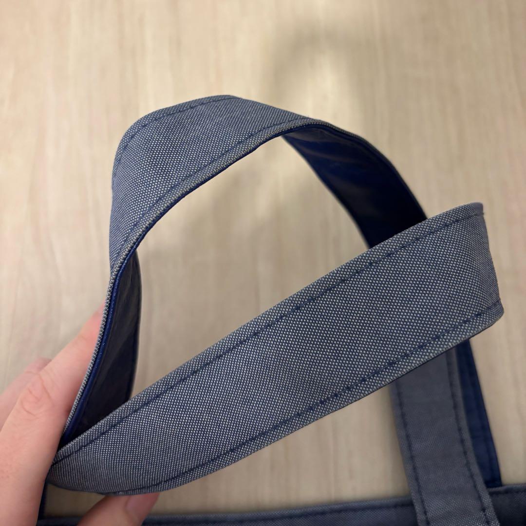 ファミリアfamiliarデニム刺繍マザーズバッグ　トートバッグ