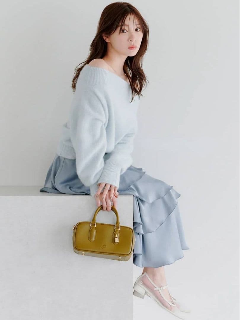 【2025AW今季新作】フォックスアルパカオフショルプルオーバー SNIDEL