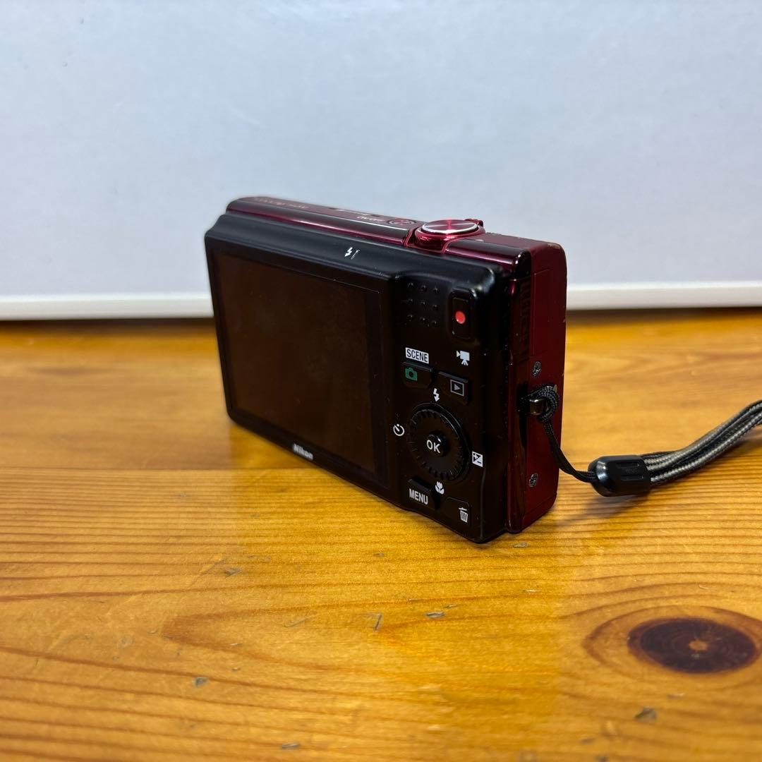 Nikon COOLPIX S6200 レッド コンパクトデジタルカメラ