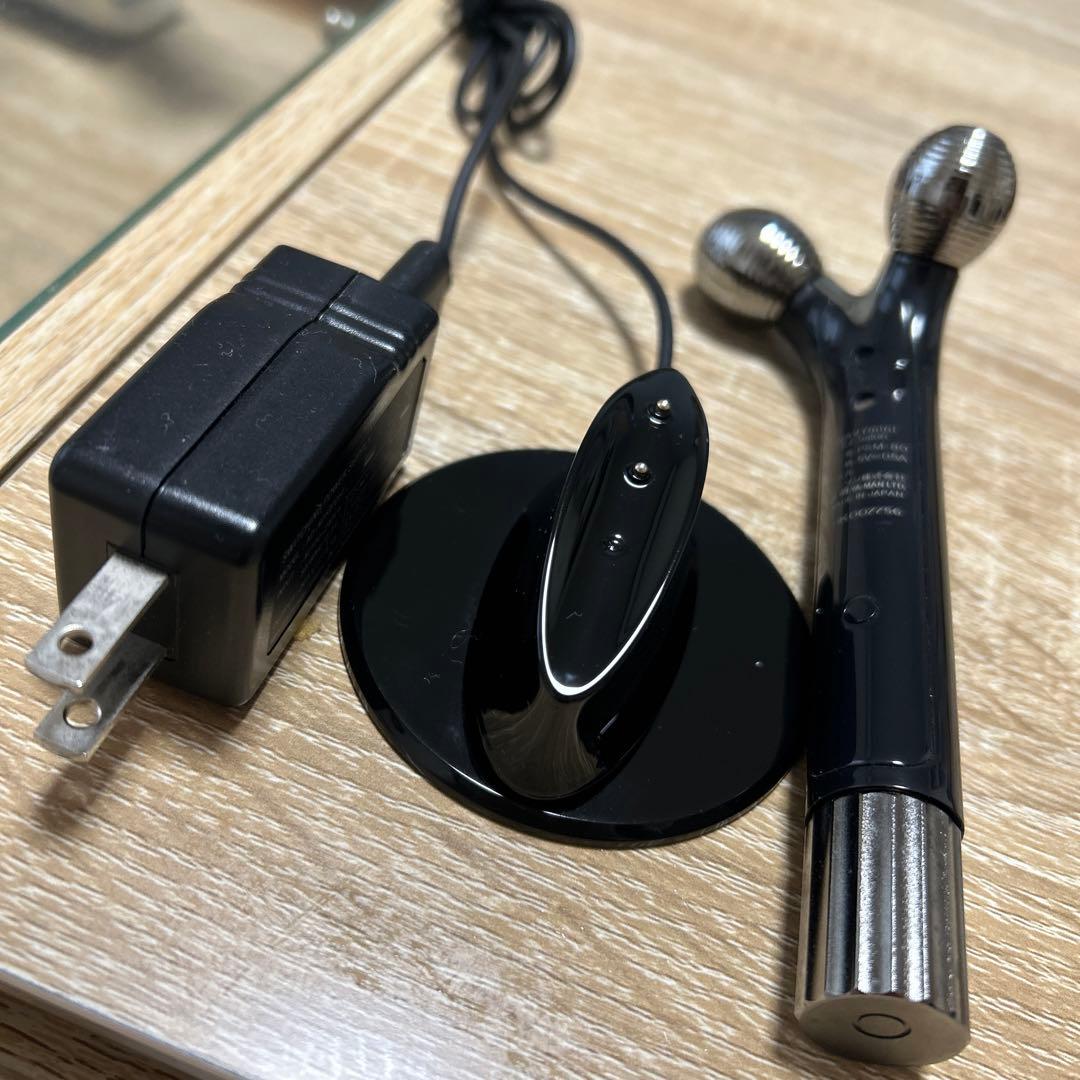 YAMAN WAVY mini for Salon 美顔器