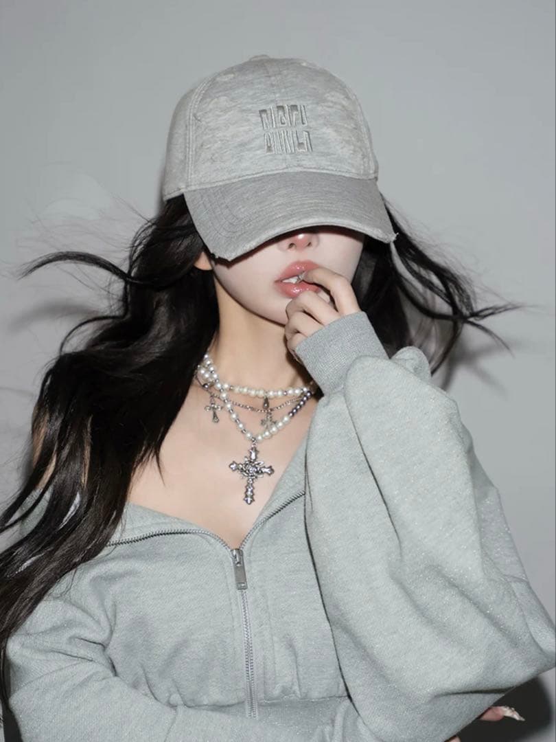 新品・未開封♡スウェットダメージキャップ　GRY