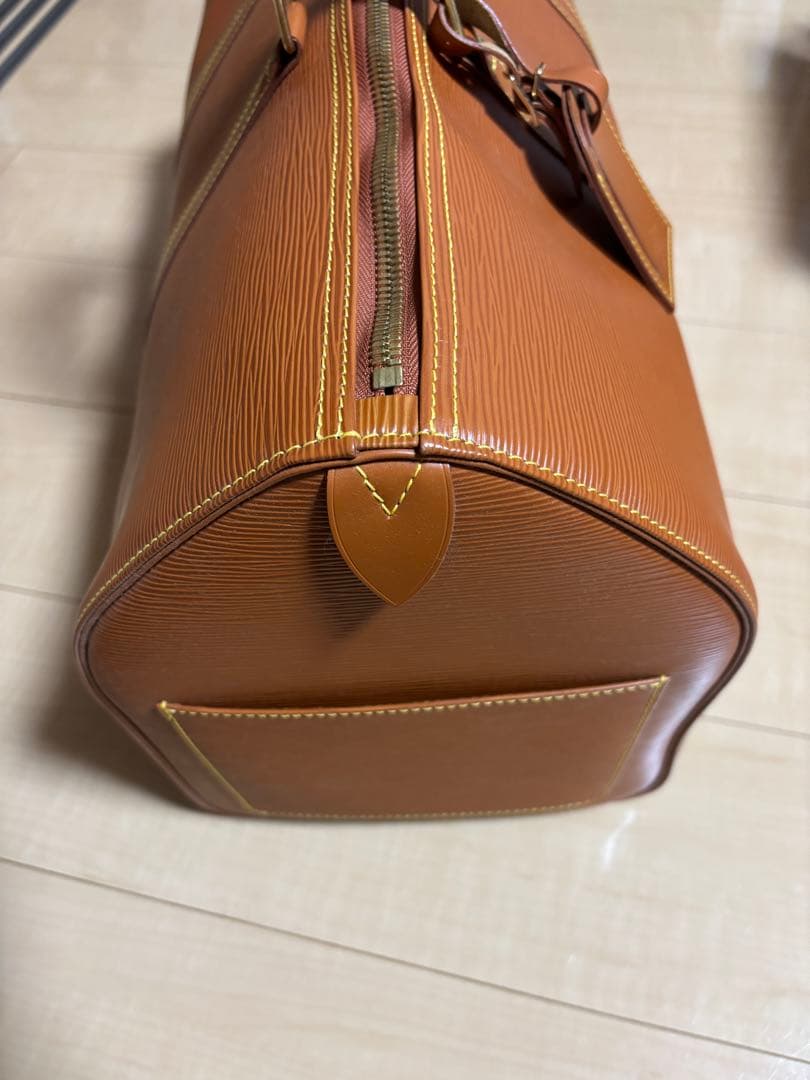 【即購入可】本日までLouis Vuitton ボストンバッグ エピ　美品