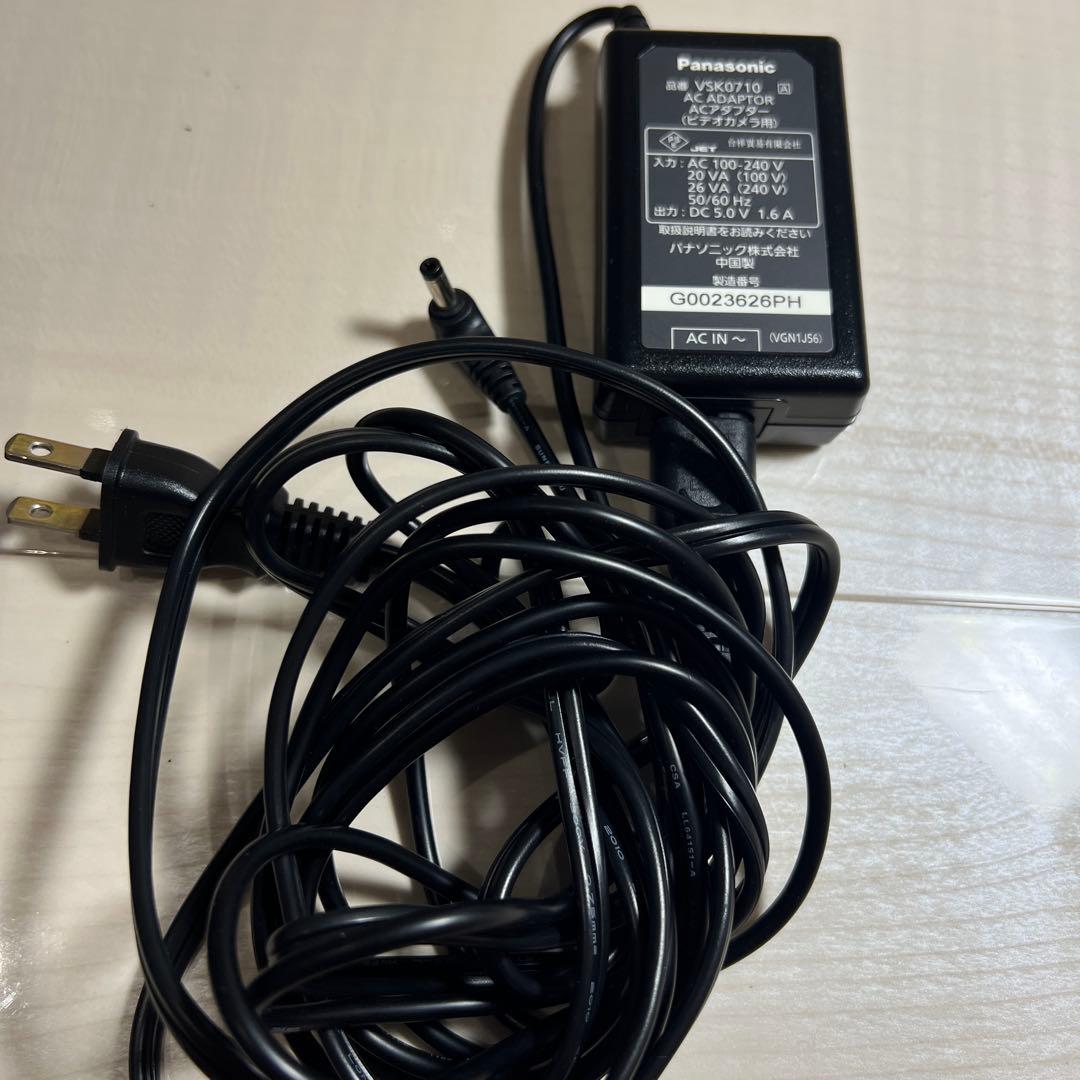 Panasonic HDC-TM60 ビデオカメラ 本体