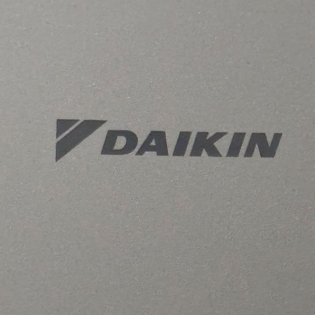 【美品】DAIKIN ダイキンUV加湿ストリーマ空気清浄機 ACKB70Z-S