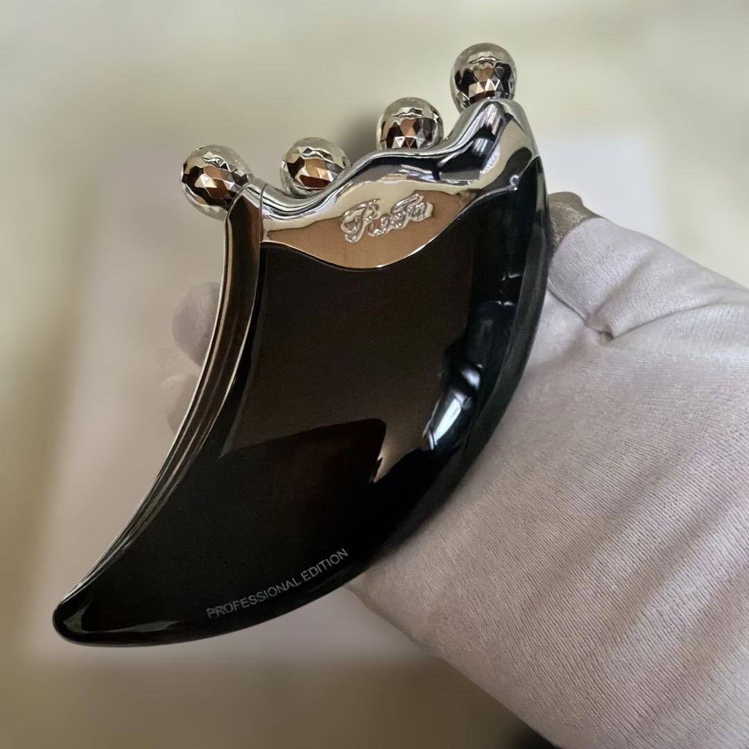 完全新品未使用　限定品　 ReFa リファ　フォーカッサ　専用ポーチ付き