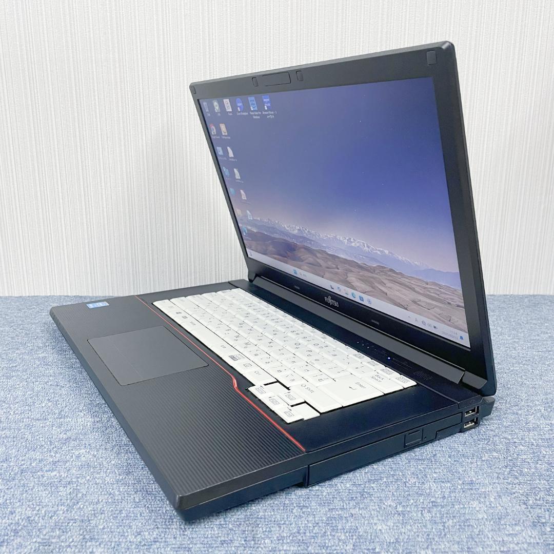 FUJITSU ノートPC Windows 11 SSD搭載