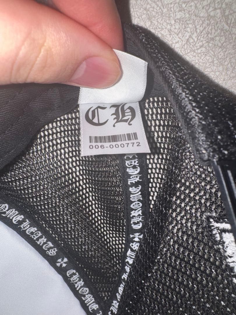 CHROME HEARTS トラッカーキャップ ホワイト/ブラック