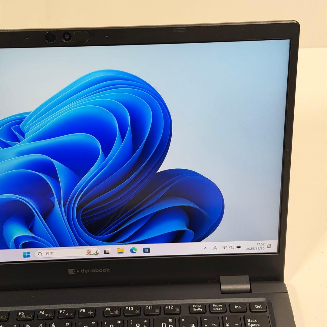 03.G83/HU 超軽量 i5-11世代 16G512G Office2024