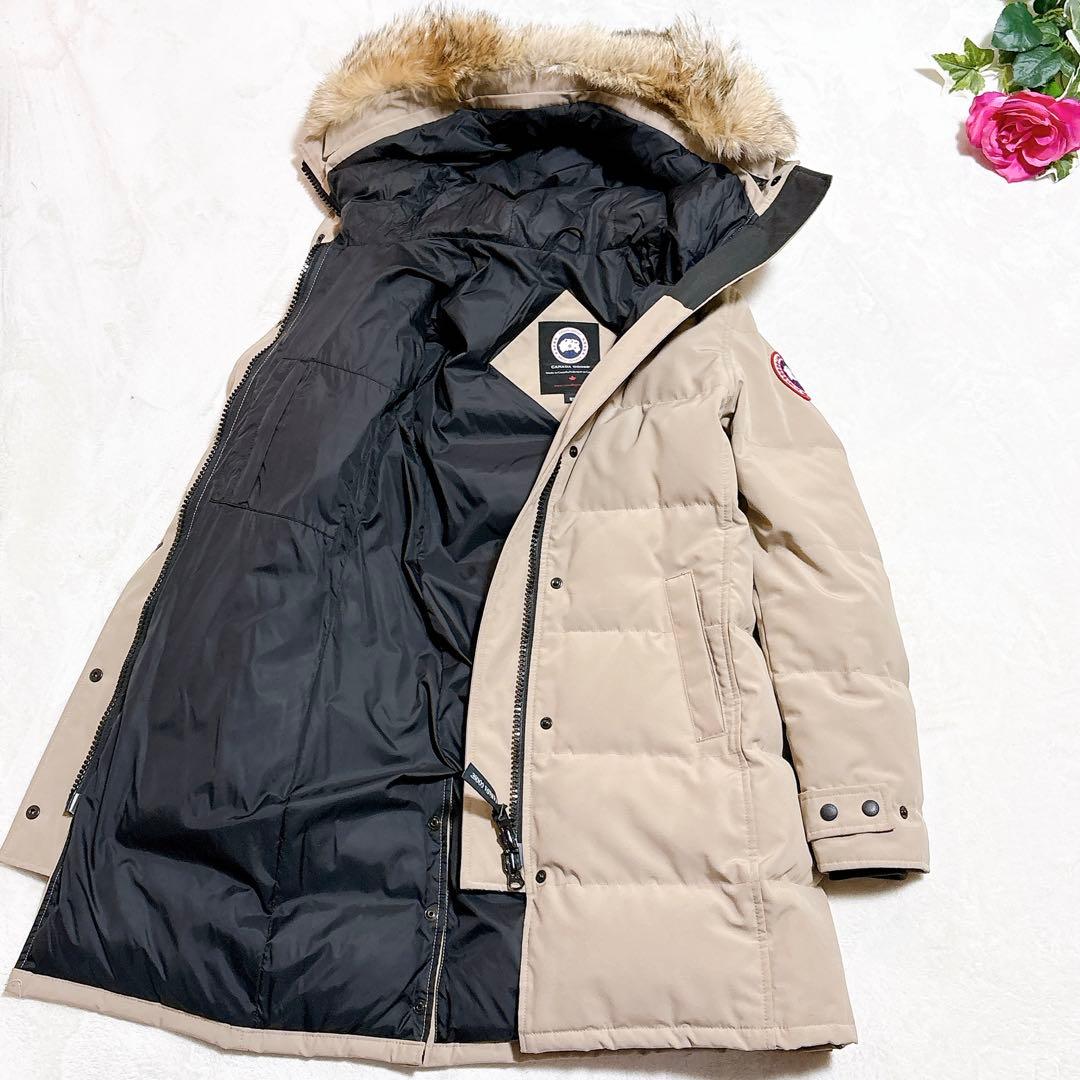 ほぼ未使用✨　カナダグース　ダウンジャケット　　タン　ベージュ　M ファー