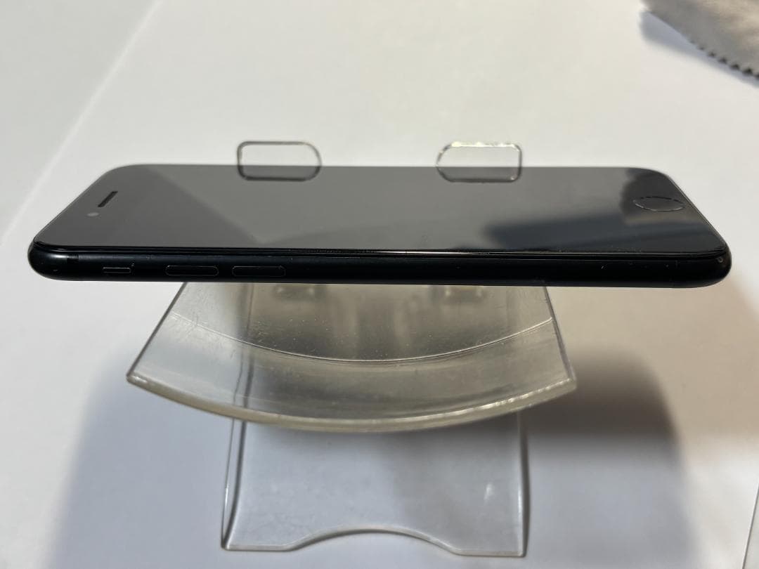 iPhone 7 128GB ブラック SIMフリー 電池交換済み