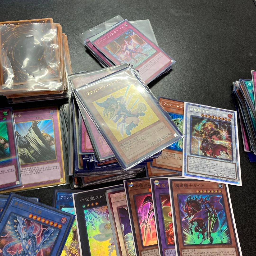 遊戯王カードまとめ売り！引退品です。