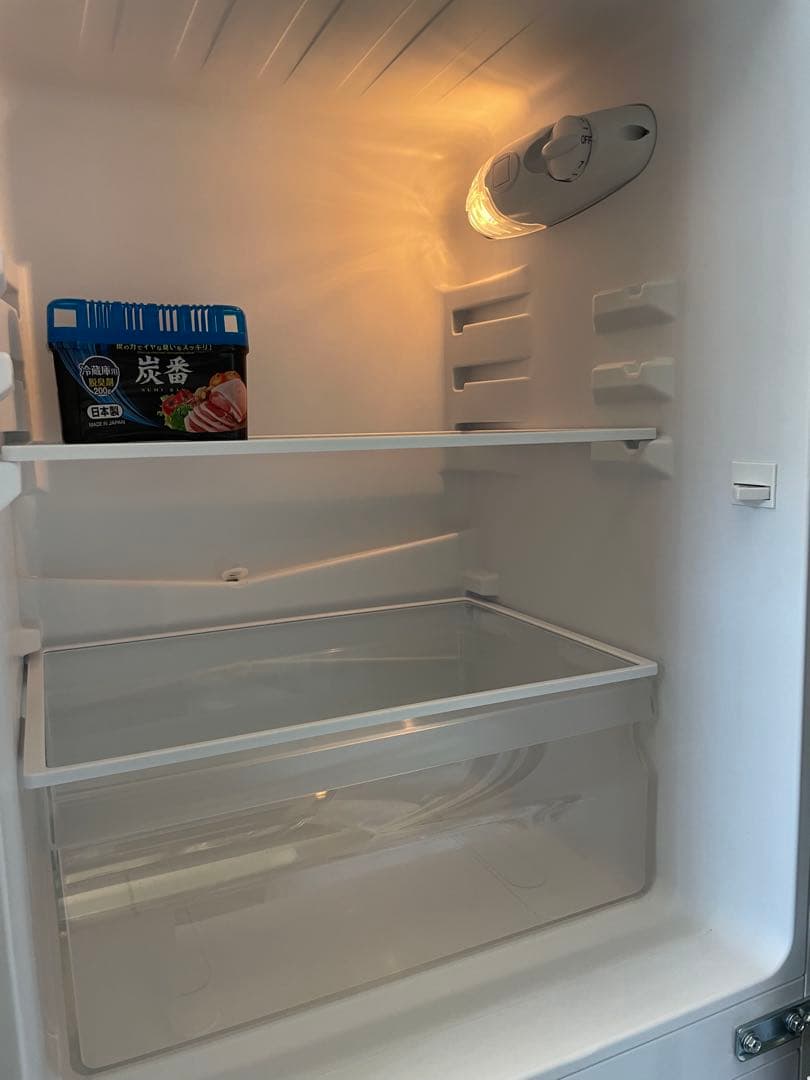 【3月末まで出品/4月初旬まで指定日受取可】一人暮らしサイズ　117L 冷蔵庫