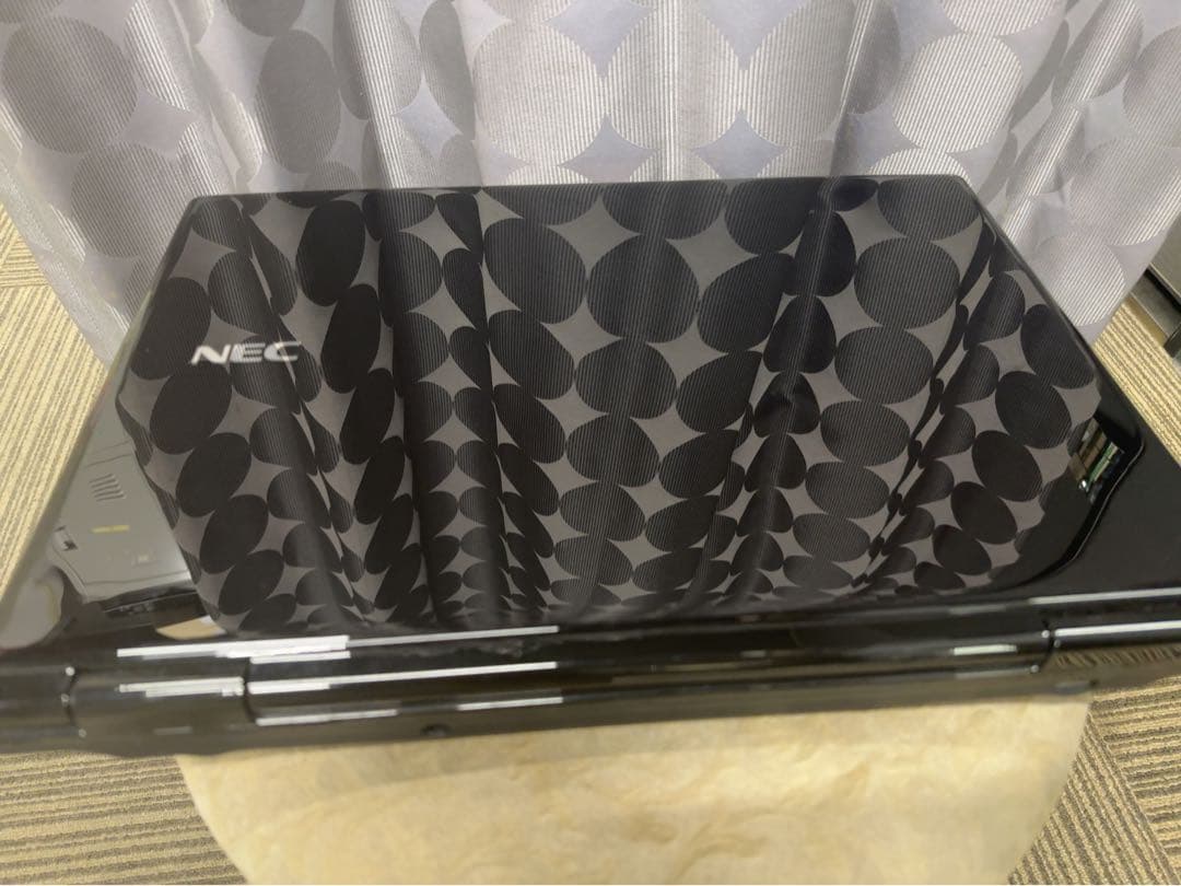 美品　NEC PC-LL750MSB
