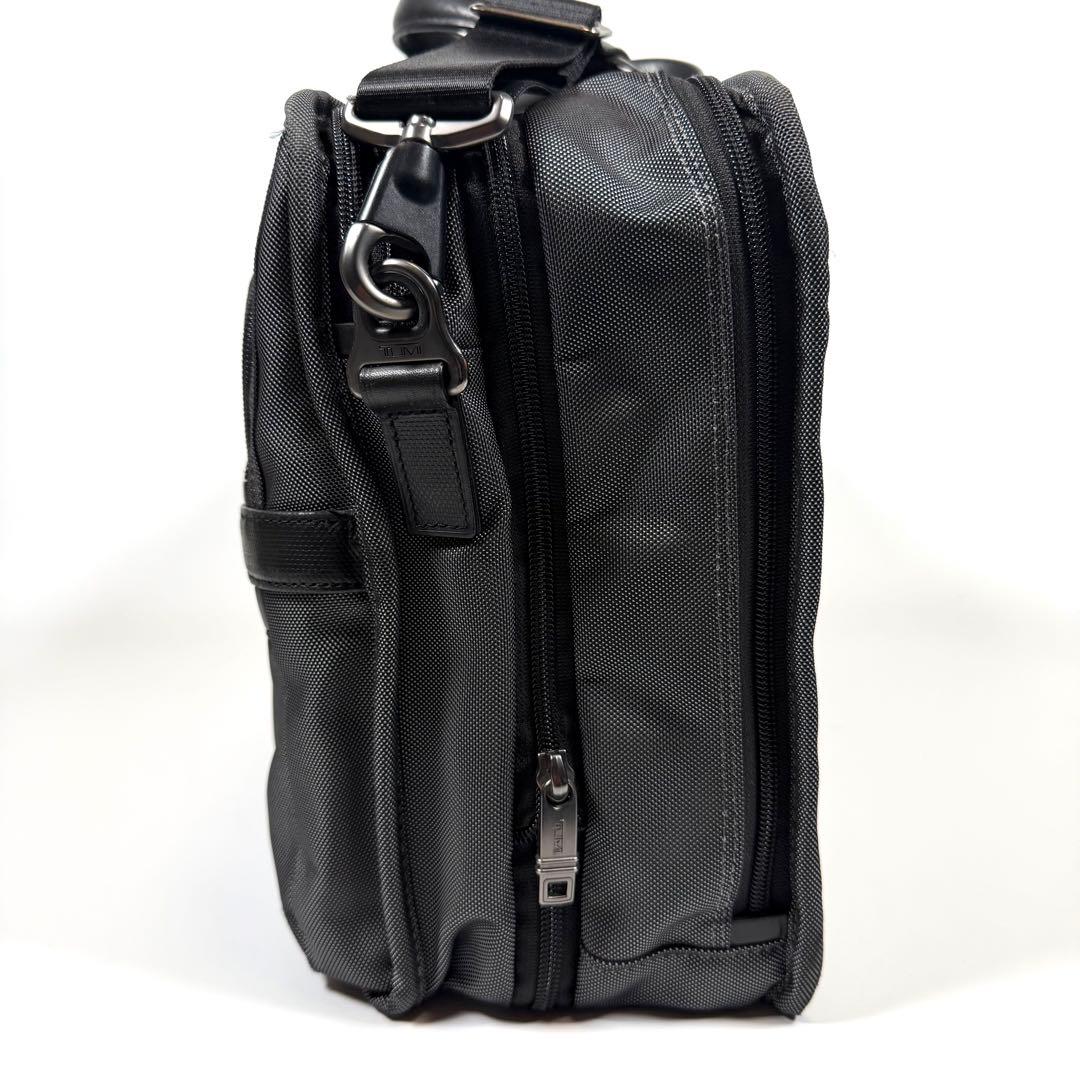 【美品】トゥミ　ビジネスバッグ　2way アルファ2 エクスパンダブル　グレー