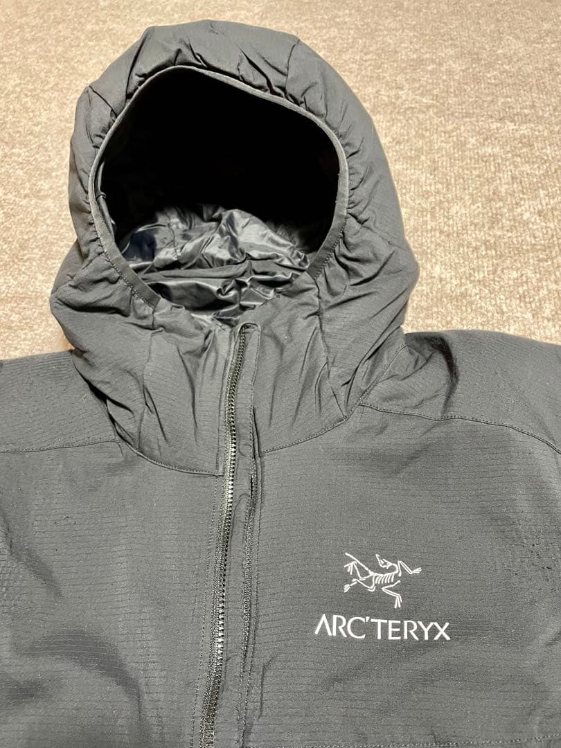 ARC'TERYX アークテリクス ATOMアトム Sサイズ