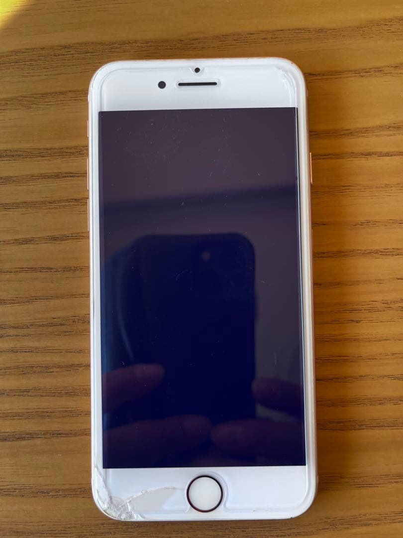 S*）様 Apple iPhone 8 64GBゴールド本体 箱•ケーブル・イヤ