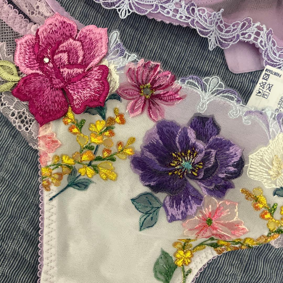 値下げ‼️サルート93グループPアップF85パープル TバックLサイズ